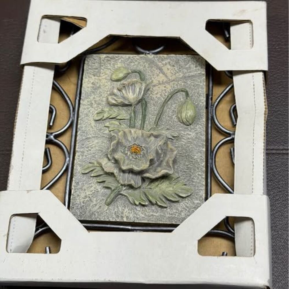 Floral Resin and Metal Wall Plaque
